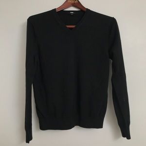 Uniqlo Cotton V Neck Sweater
